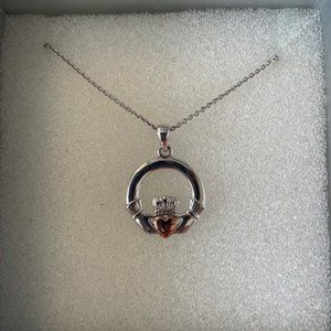 Sterling Silver Irish Claddagh Necklace